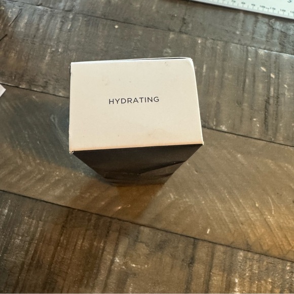 Laura Mercier HYDRATING Pure Canvas Primer 1.7 oz. Full Size NEW in BOX Makeup - Picture 6 of 9